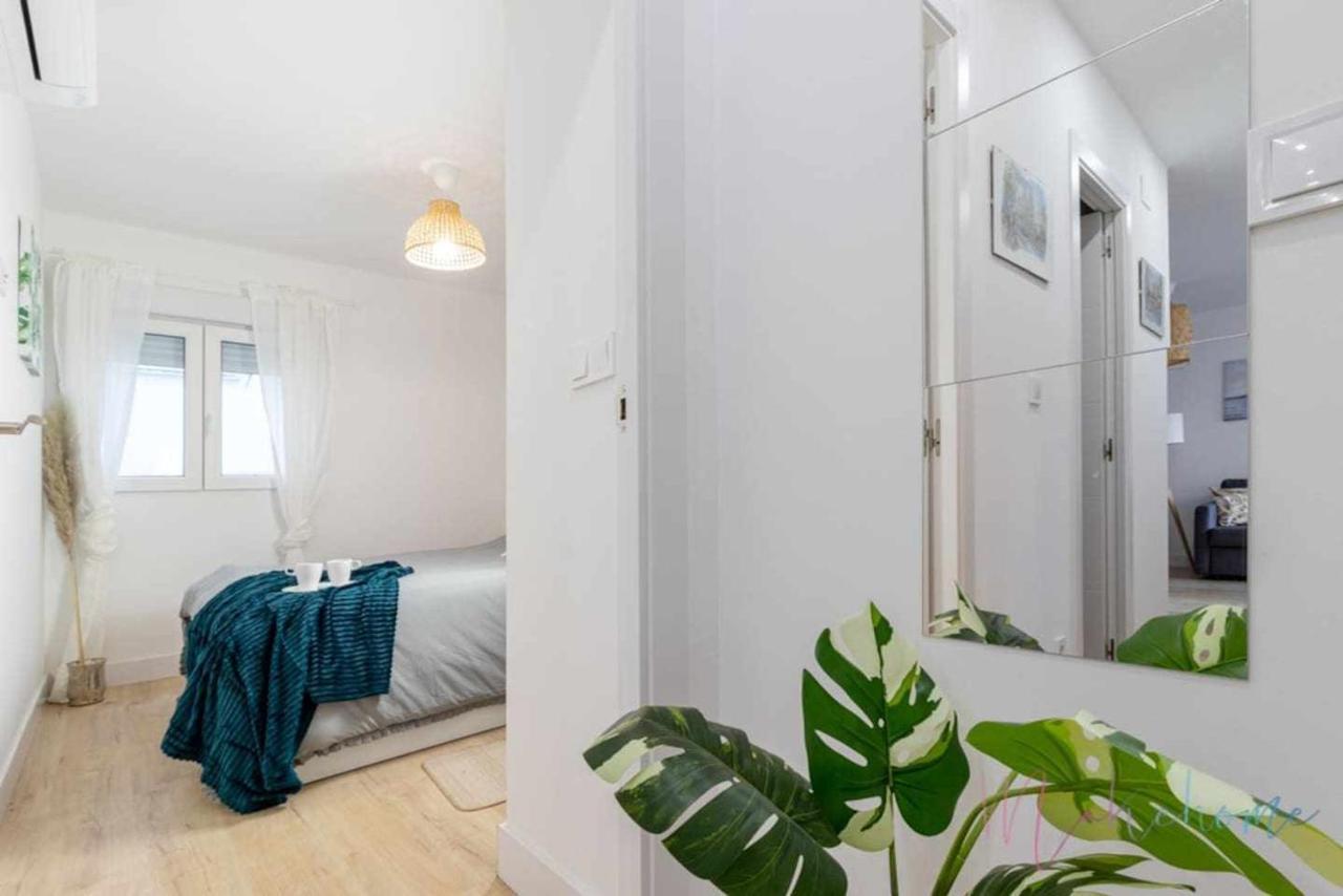 2 Apartamento En Estadio Sevilla 6 Plazas 3 Hab Y Metro Екстер'єр фото