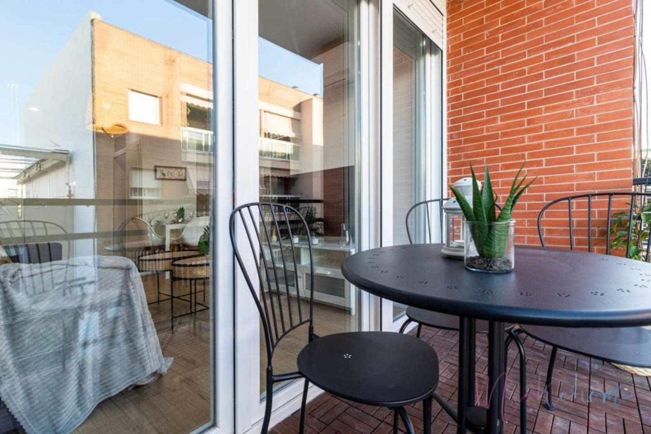 2 Apartamento En Estadio Sevilla 6 Plazas 3 Hab Y Metro Екстер'єр фото